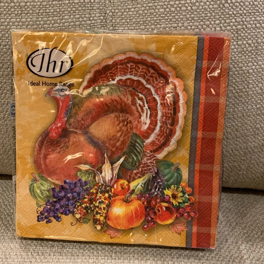 2 pkgs Autumn Thanksgiving Turkey Large Napkins
